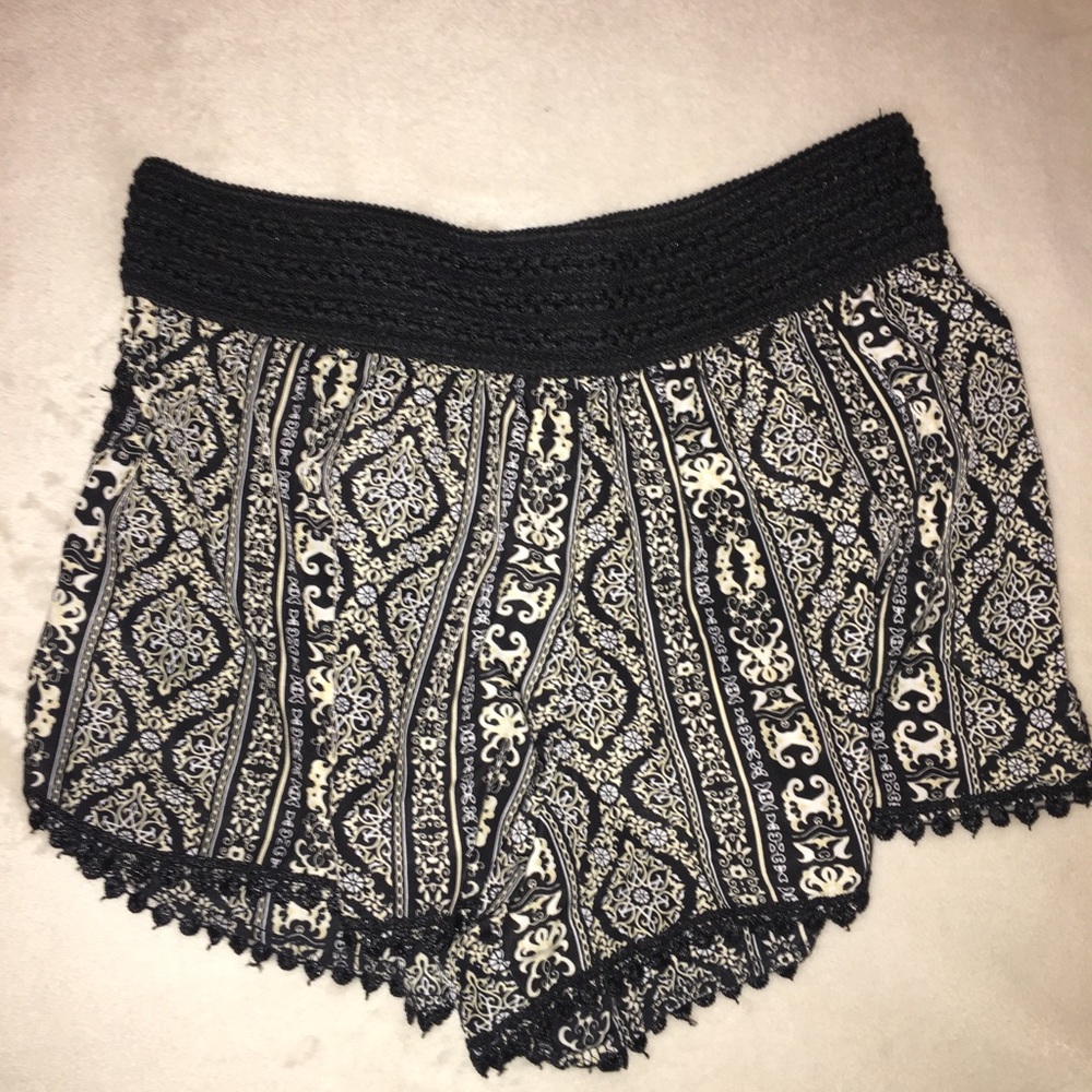 Pattern Soft Shorts